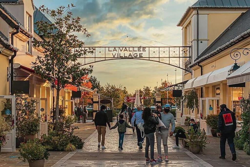 Le Cocon De Mickey&Minnie Disneyland Paris Marne-la-Vallée Exteriör bild